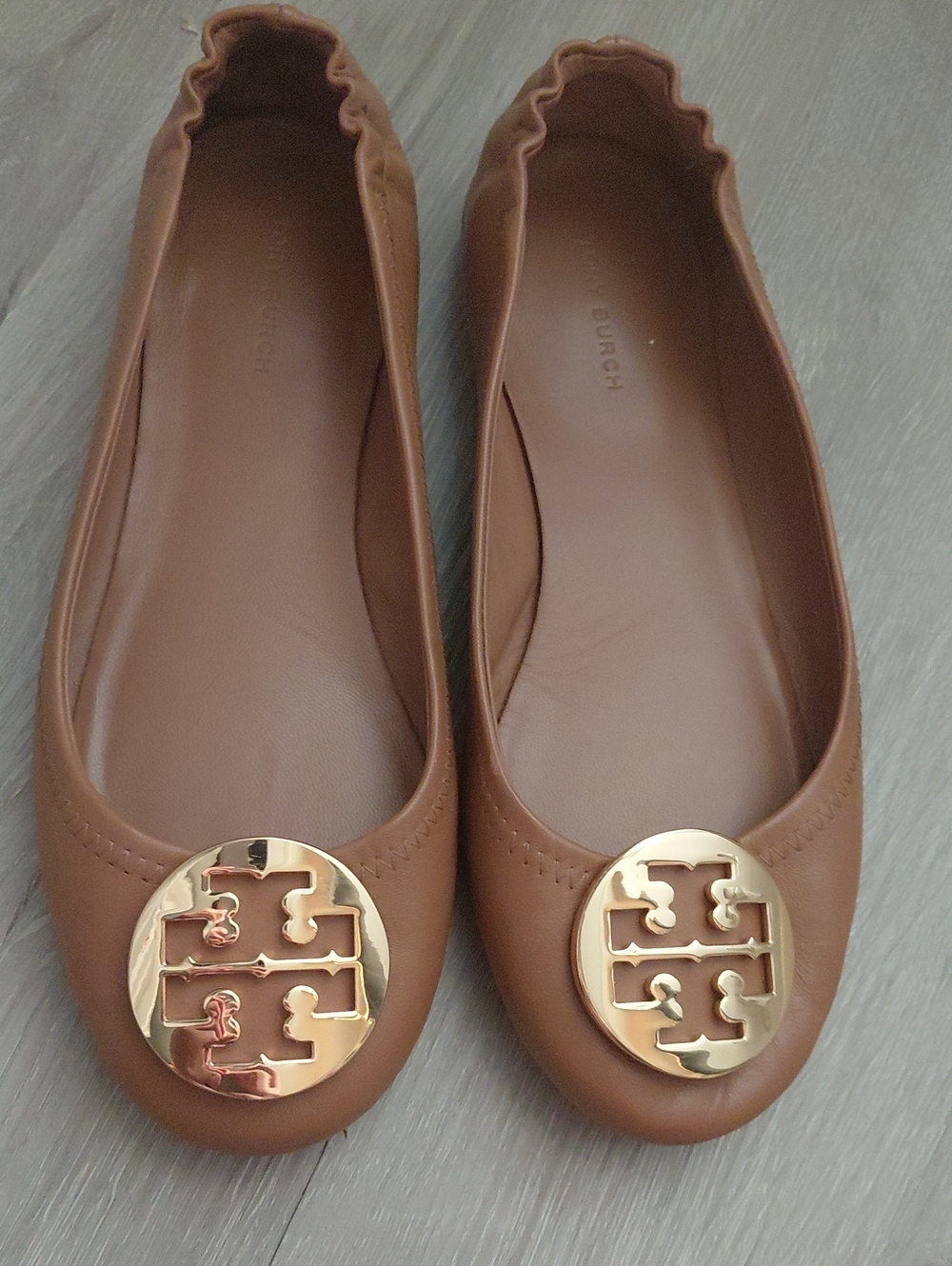 Tory Burch Tan Leather Ballet Flats with Gold Logo Medallion